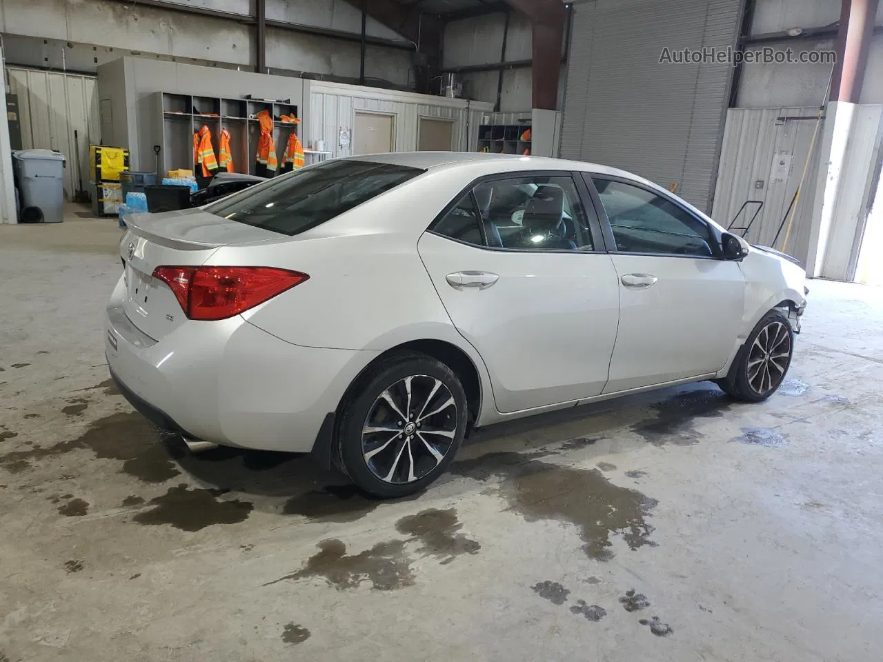 2017 Toyota Corolla L Silver vin: 2T1BURHEXHC811176