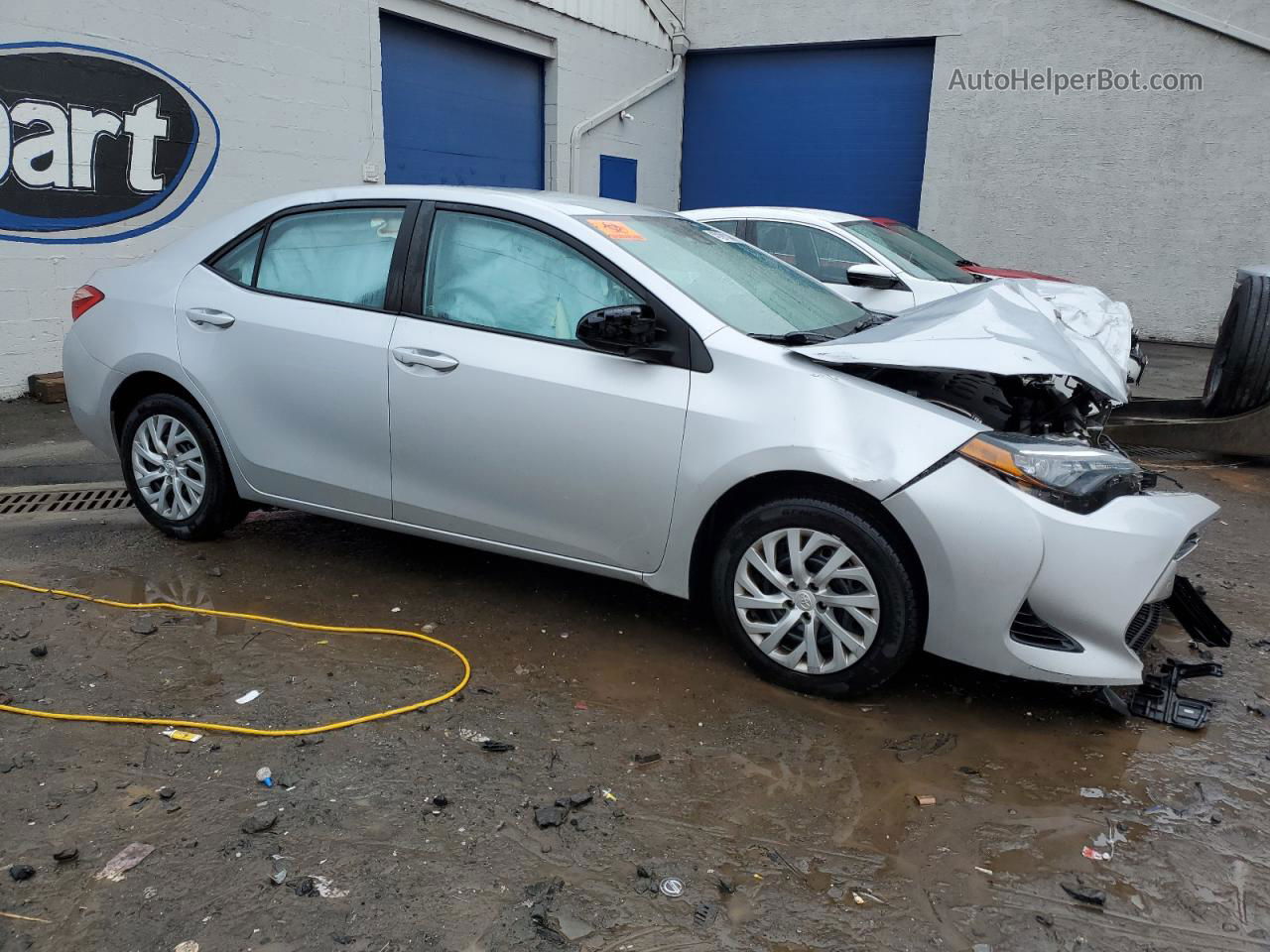 2017 Toyota Corolla L Silver vin: 2T1BURHEXHC830990