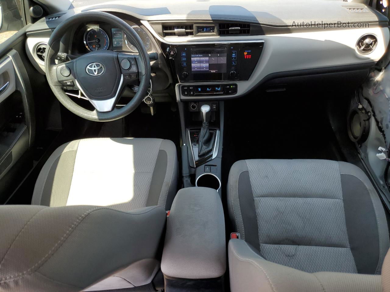 2019 Toyota Corolla L Серебряный vin: 2T1BURHEXKC141491