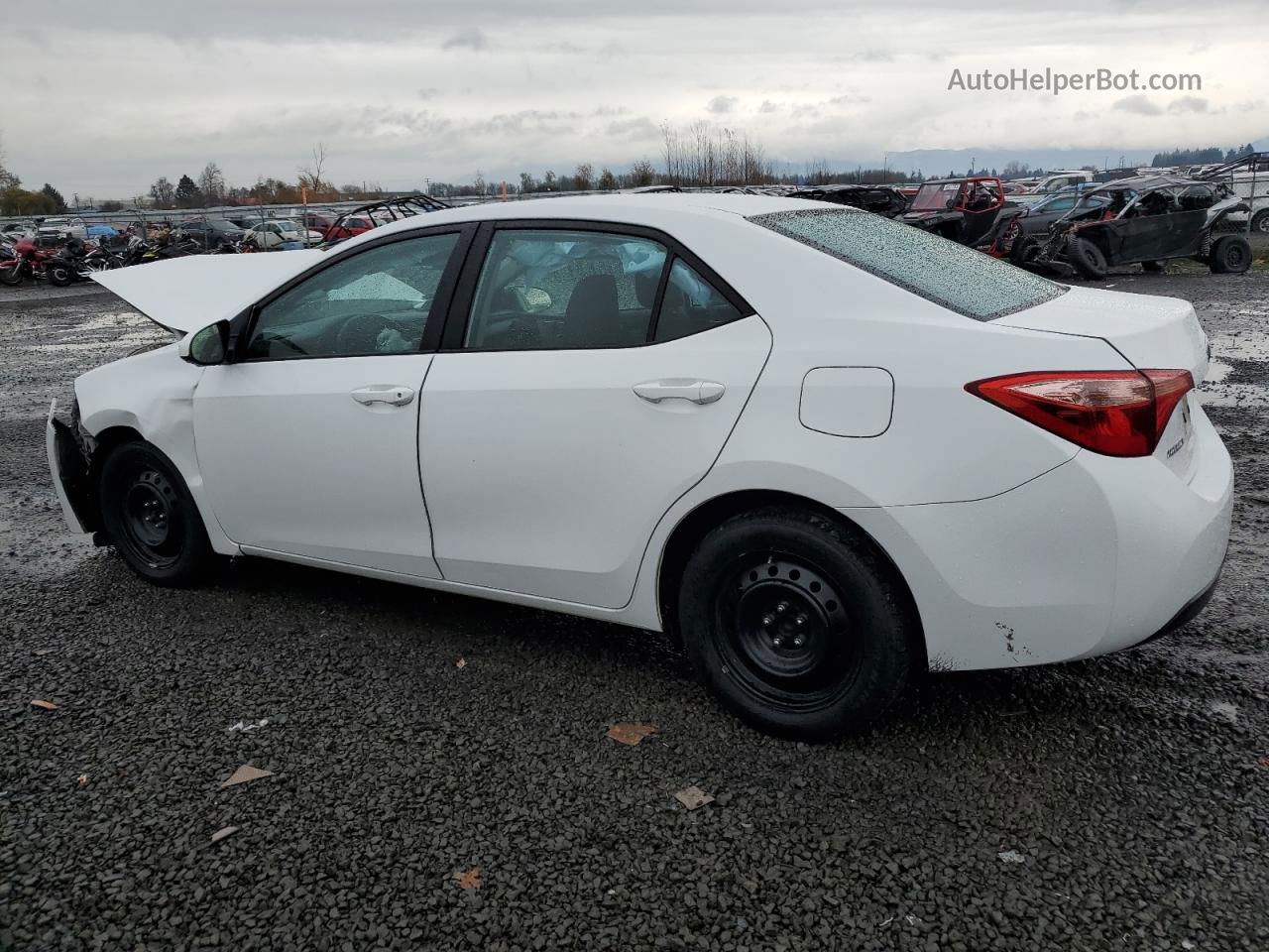 2019 Toyota Corolla L White vin: 2T1BURHEXKC232468