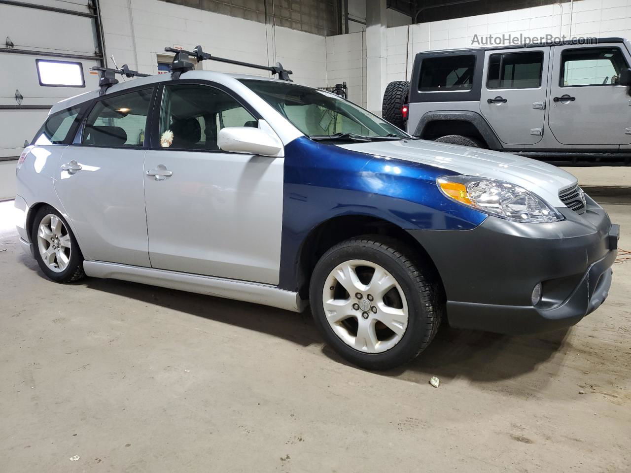 2008 Toyota Corolla Matrix Xr Silver vin: 2T1KR30E08C716085