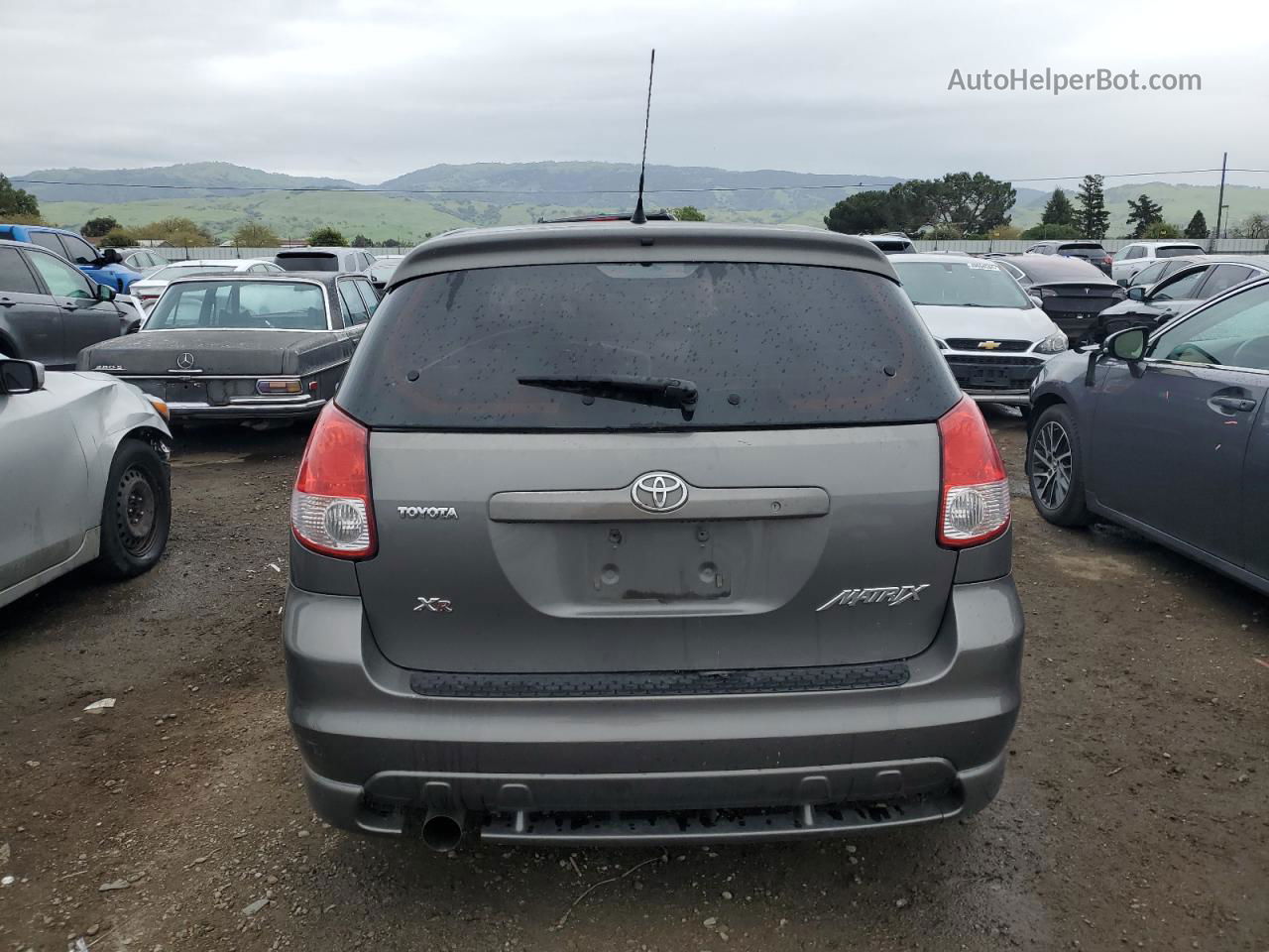 2004 Toyota Corolla Matrix Xr Gray vin: 2T1KR32E04C245210