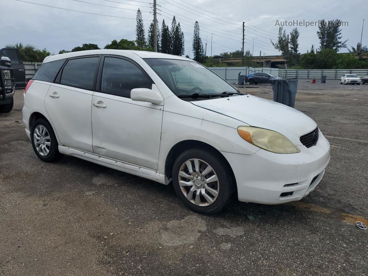 2004 Toyota Corolla Matrix Xr White vin: 2T1KR32E34C176769