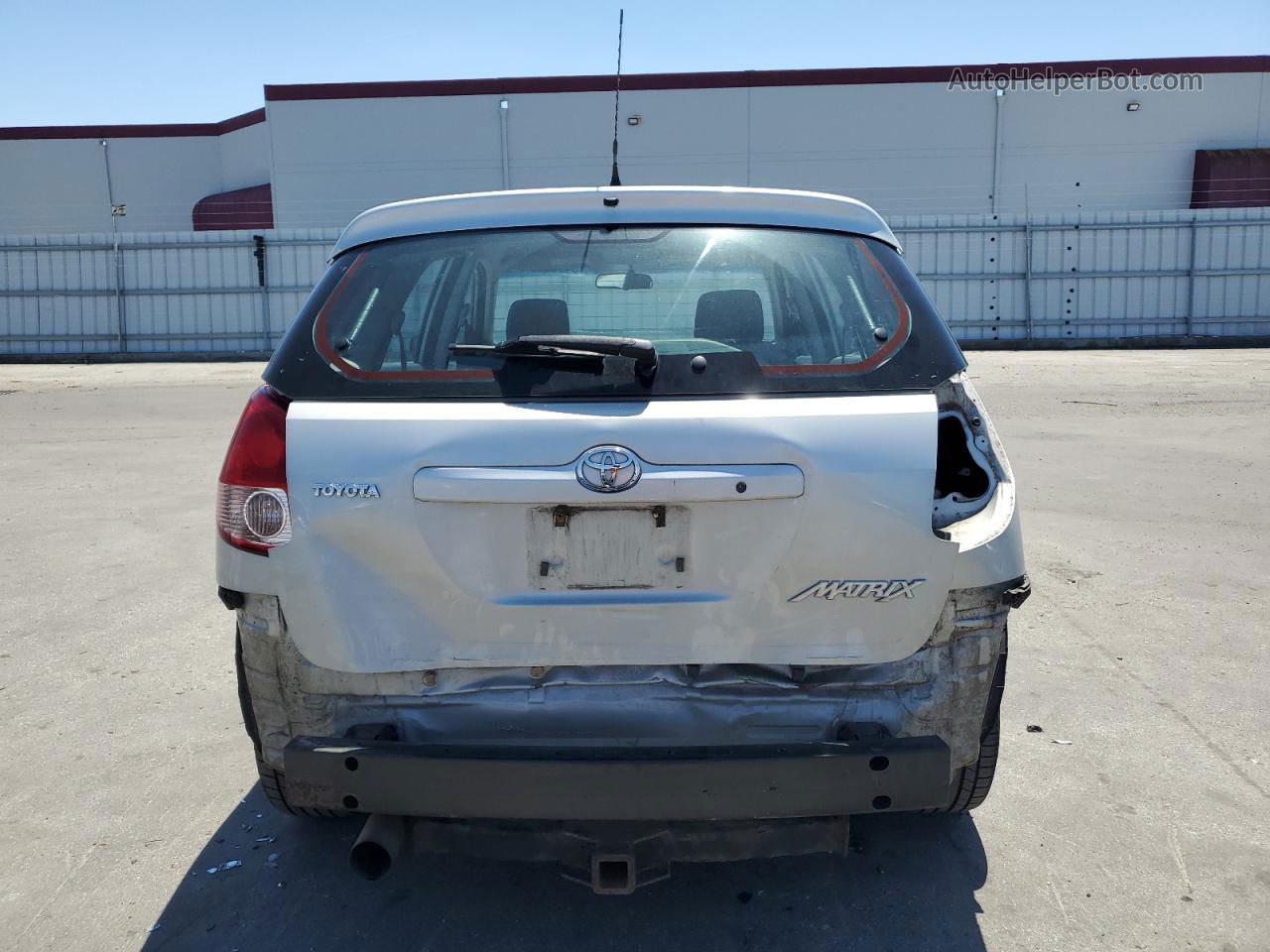 2004 Toyota Corolla Matrix Xr Silver vin: 2T1KR32E34C200889