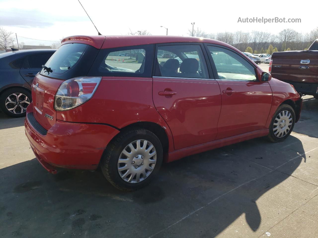 2005 Toyota Corolla Matrix Xr Red vin: 2T1KR32E65C332742