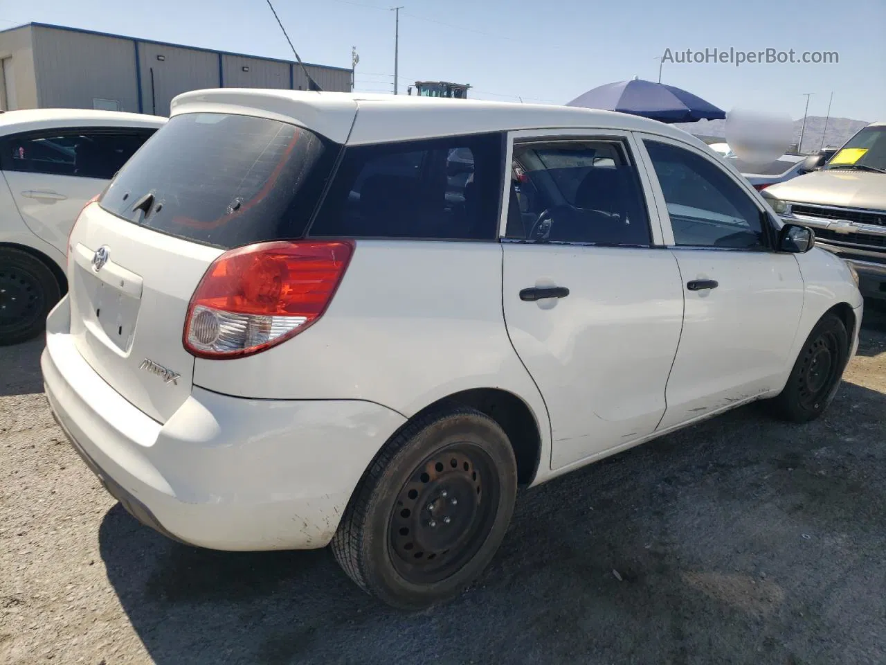 2003 Toyota Corolla Matrix Xr White vin: 2T1KR32E83C090792