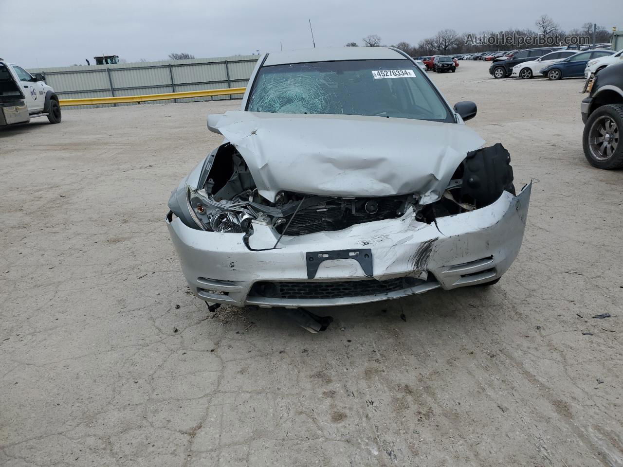 2004 Toyota Corolla Matrix Xr Silver vin: 2T1KR32E84C200080