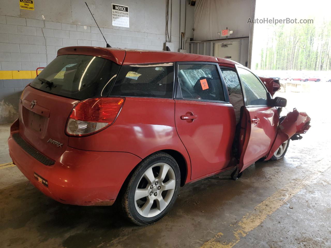 2003 Toyota Corolla Matrix Xr Red vin: 2T1KR32EX3C146389