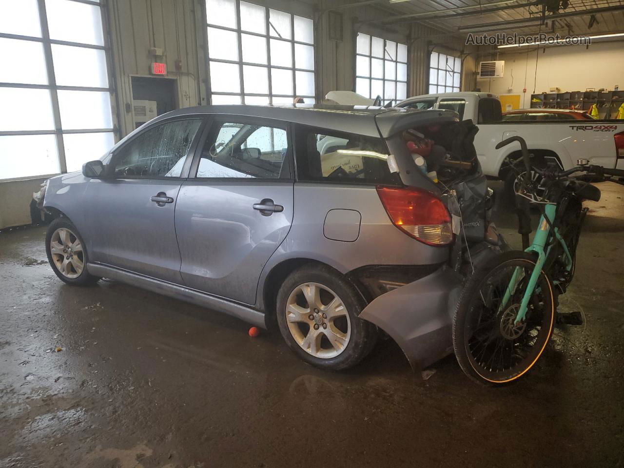 2004 Toyota Corolla Matrix Xr Silver vin: 2T1KR38E24C218677