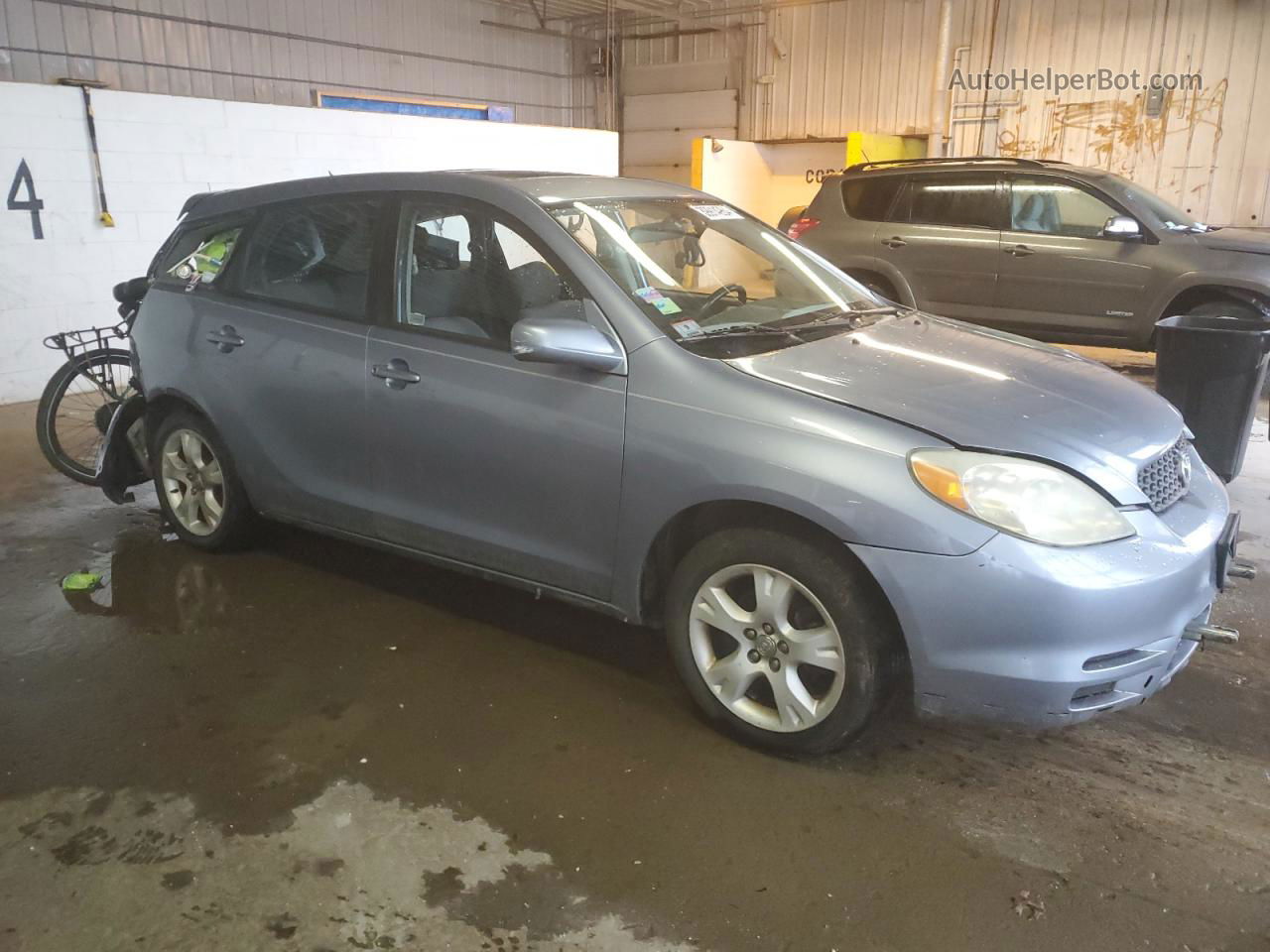 2004 Toyota Corolla Matrix Xr Silver vin: 2T1KR38E24C218677