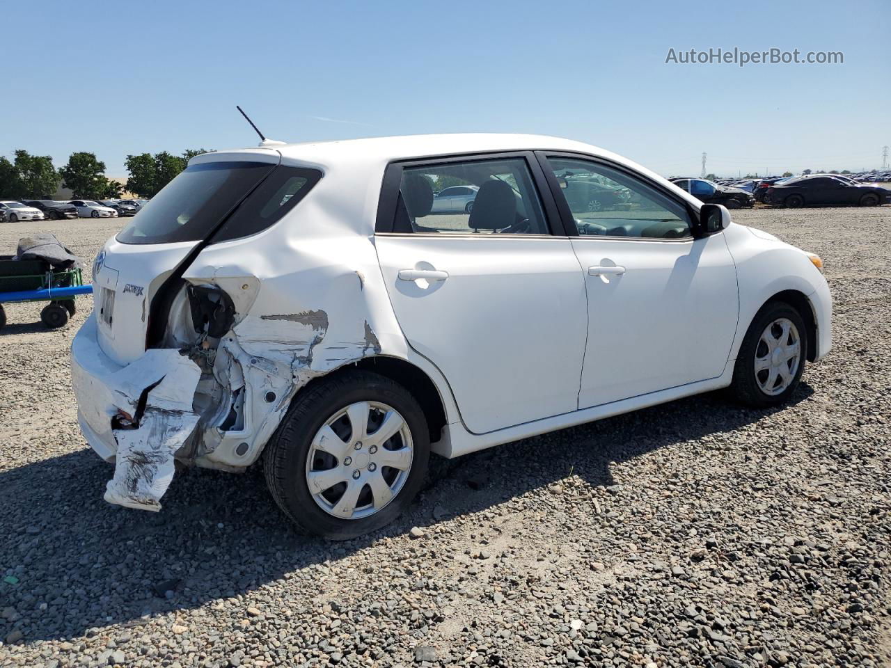 2010 Toyota Corolla Matrix  White vin: 2T1KU4EE0AC480573