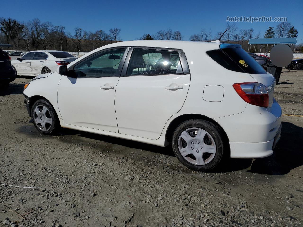 2010 Toyota Corolla Matrix  White vin: 2T1KU4EE8AC313345