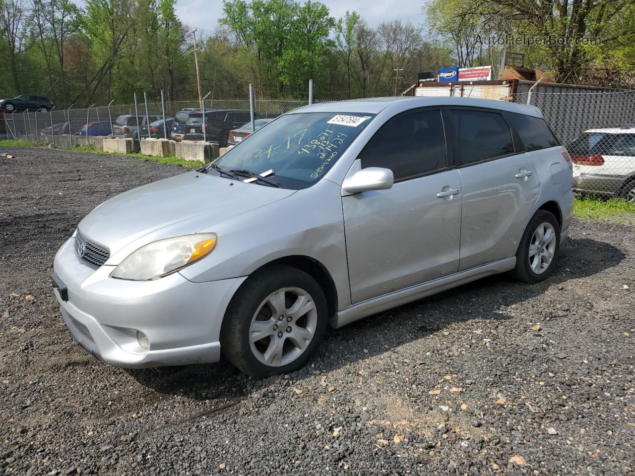 2005 Toyota Corolla Matrix Base Silver vin: 2T1LR30E05C463107