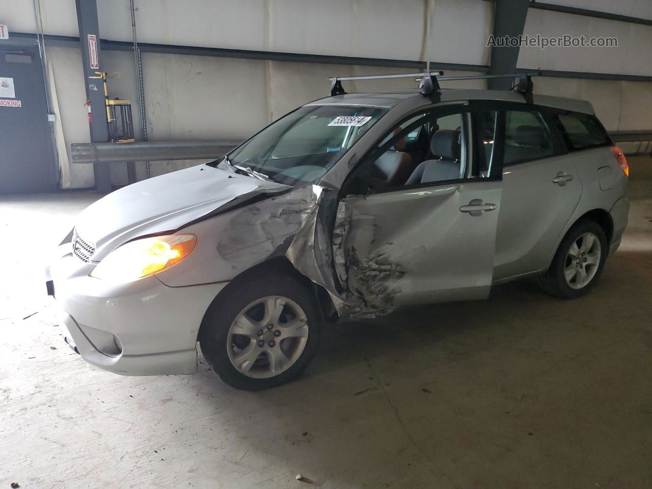 2005 Toyota Corolla Matrix Base Silver vin: 2T1LR30EX5C550545