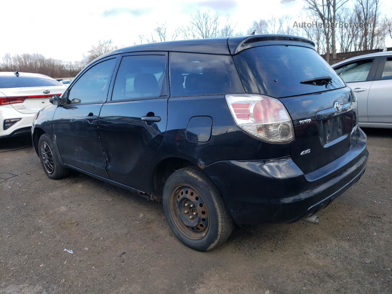 2005 Toyota Corolla Matrix Base Черный vin: 2T1LR32E65C429234