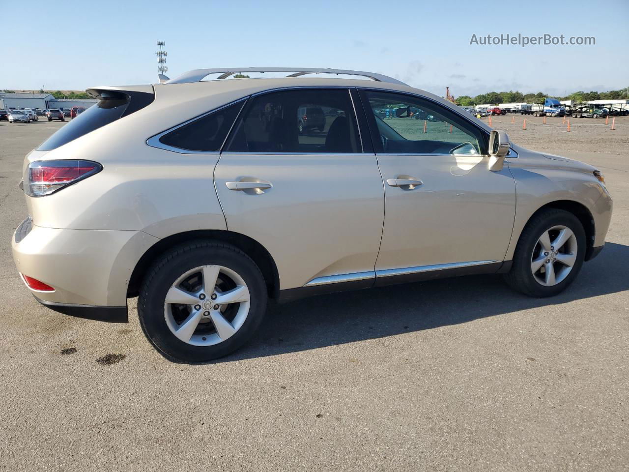 2013 Lexus Rx 350 Base Tan vin: 2T2BK1BA4DC207822