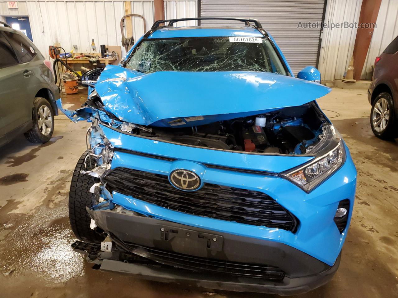 2019 Toyota Rav4 Xle Premium Blue vin: 2T3A1RFV8KC034678