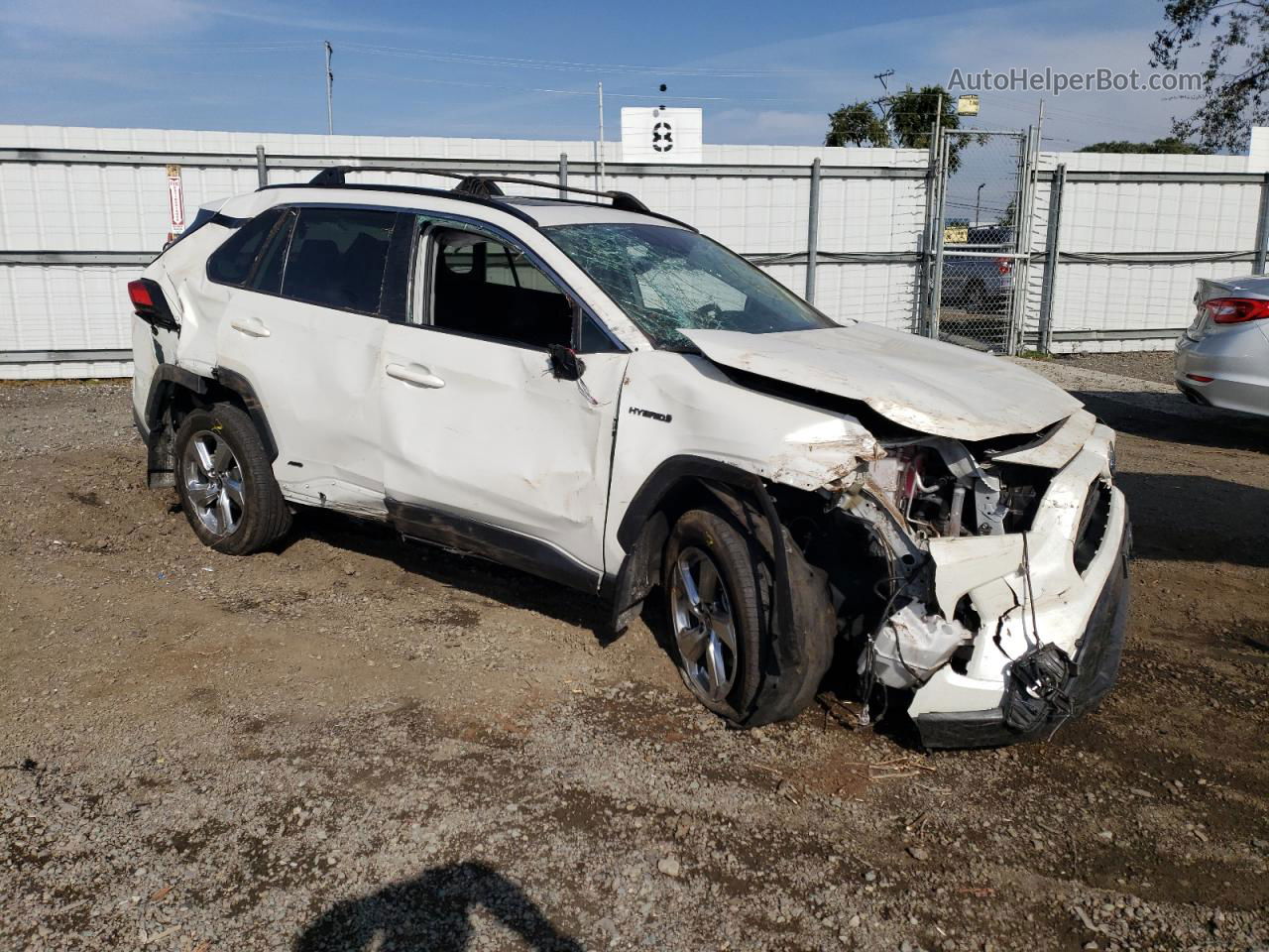 2021 Toyota Rav4 Xle Premium White vin: 2T3B6RFV5MW025900