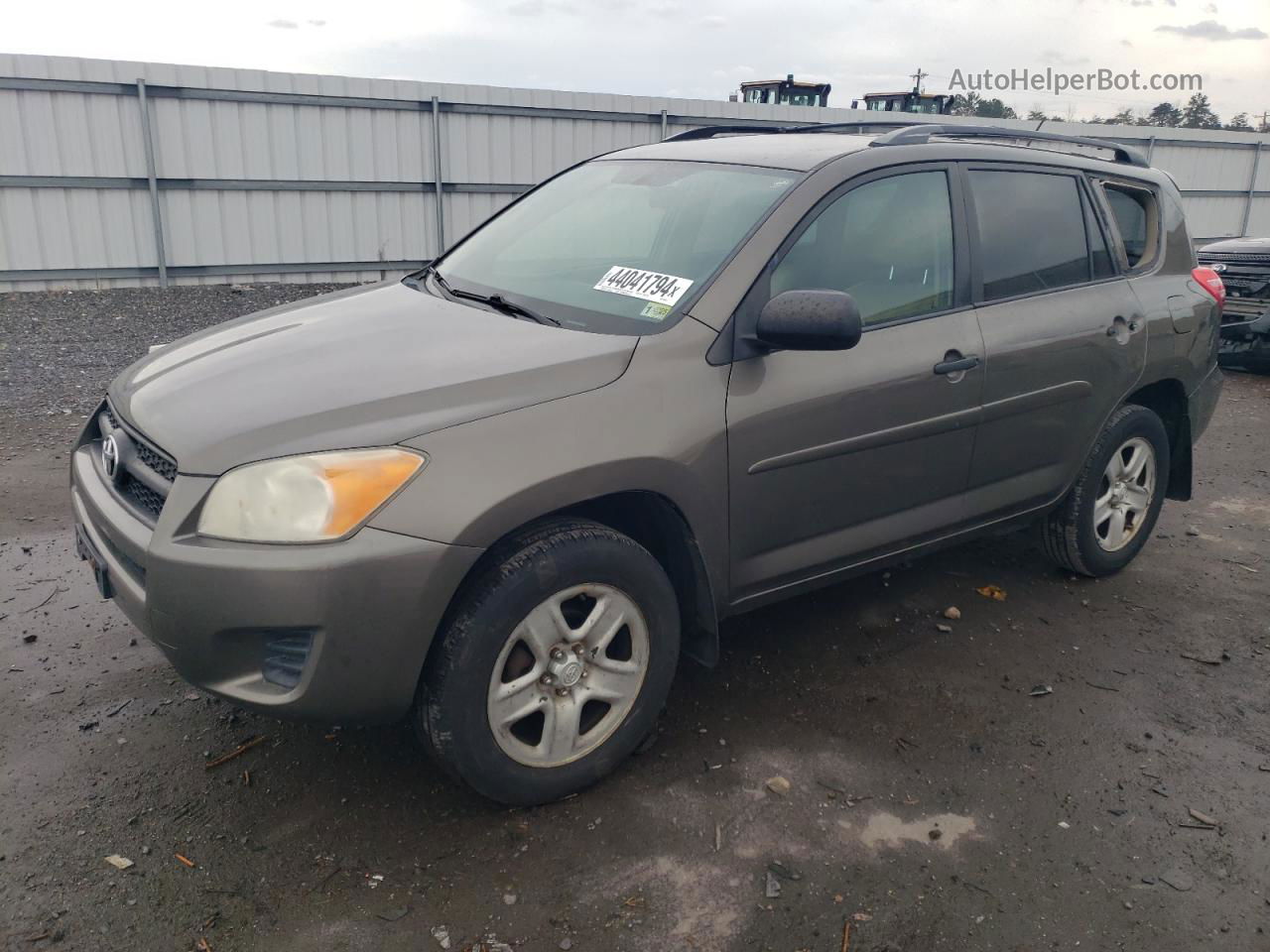 2010 Toyota Rav4  Tan vin: 2T3BF4DV8AW052882