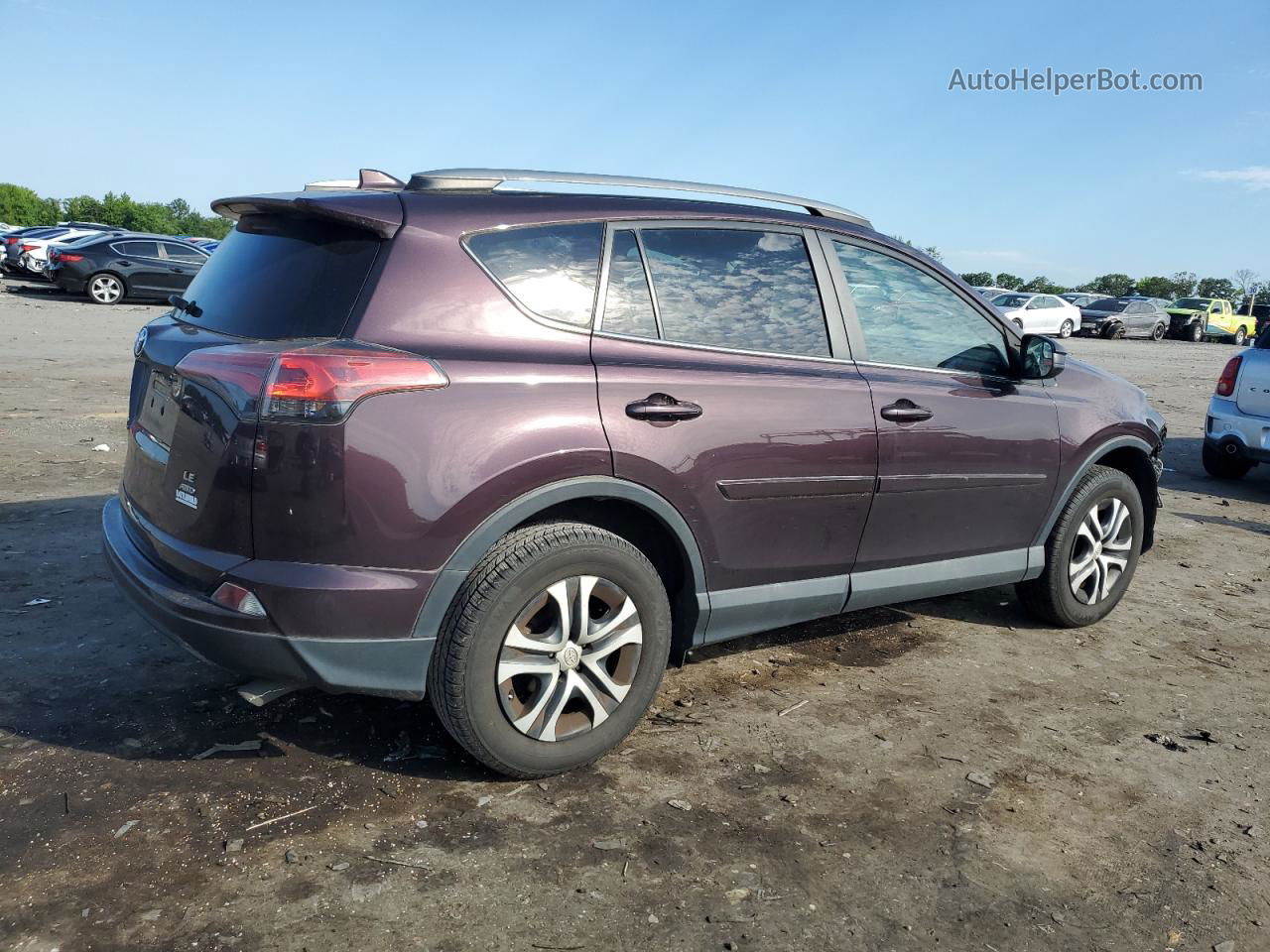 2017 Toyota Rav4 Le Burgundy vin: 2T3BFREV1HW598638