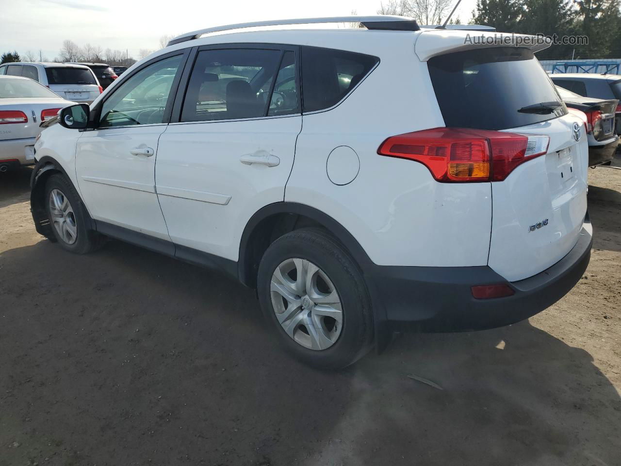 2015 Toyota Rav4 Le White vin: 2T3BFREV4FW238941