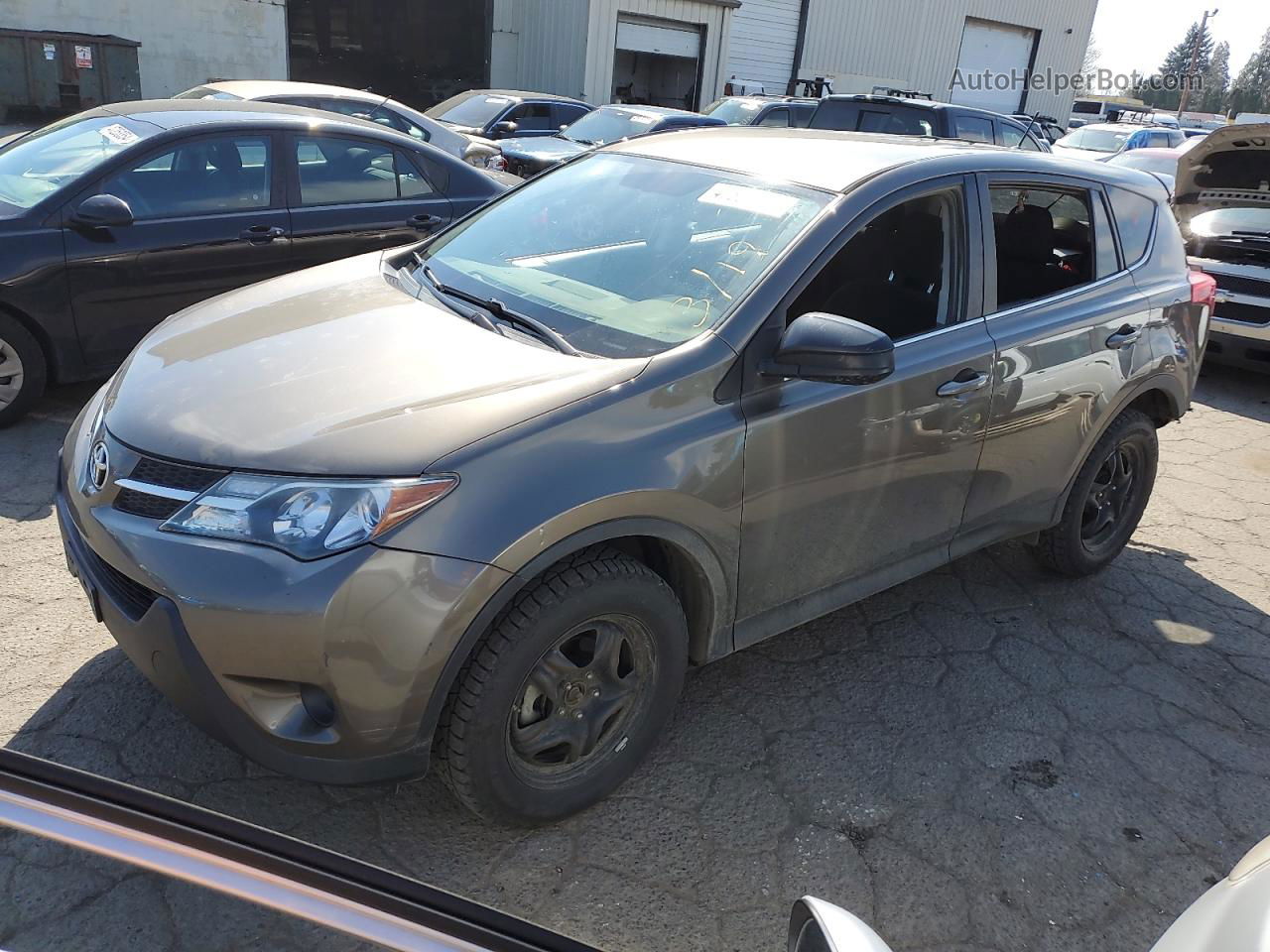 2015 Toyota Rav4 Le Brown vin: 2T3BFREV4FW266755