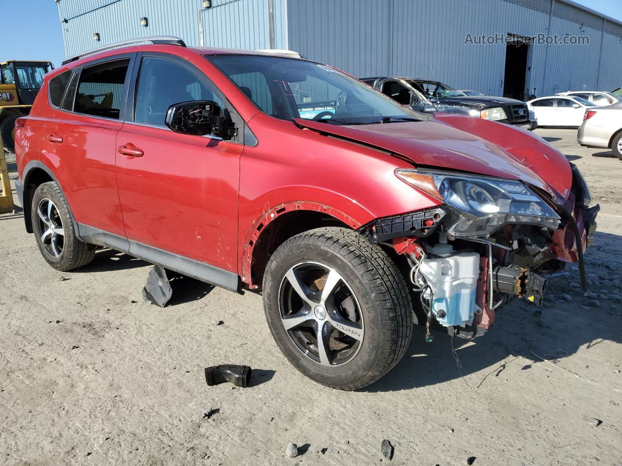 2015 Toyota Rav4 Le Red vin: 2T3BFREV4FW352549