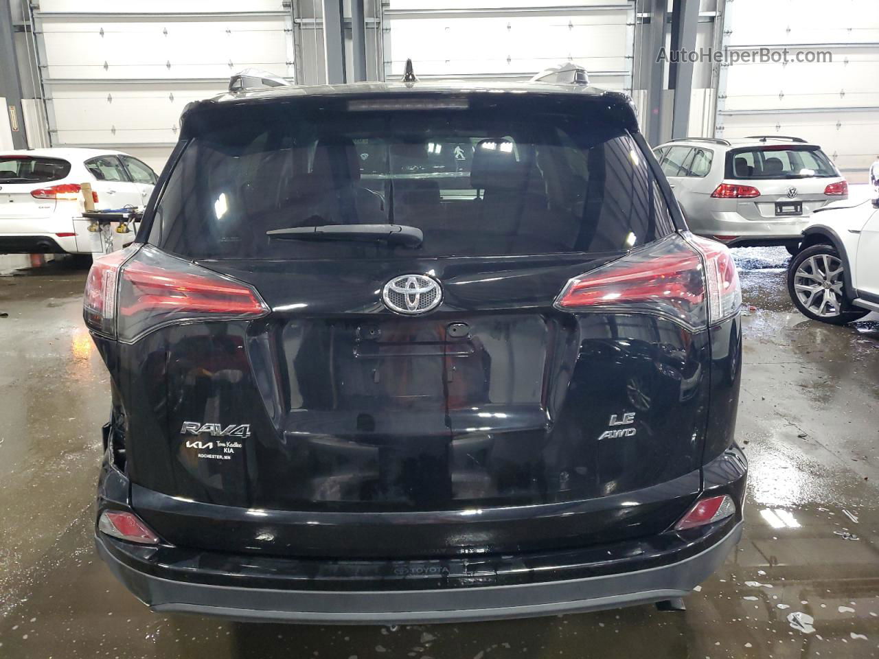 2018 Toyota Rav4 Le Black vin: 2T3BFREV4JW838819