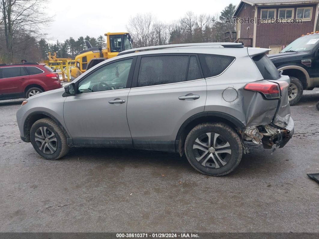 2017 Toyota Rav4 Le Серебряный vin: 2T3BFREV5HW598223