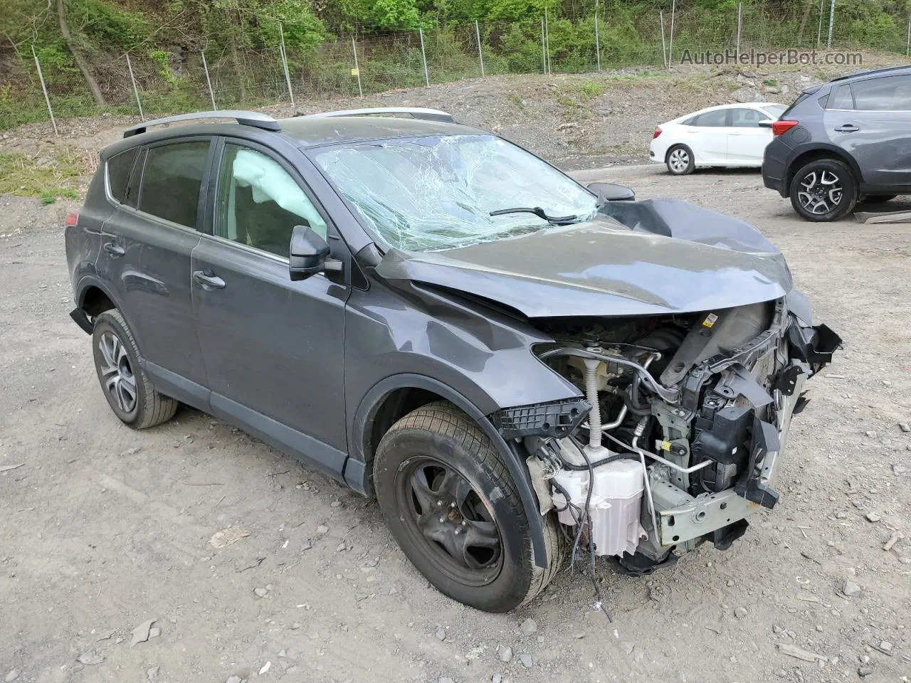 2018 Toyota Rav4 Le Серый vin: 2T3BFREV6JW775707