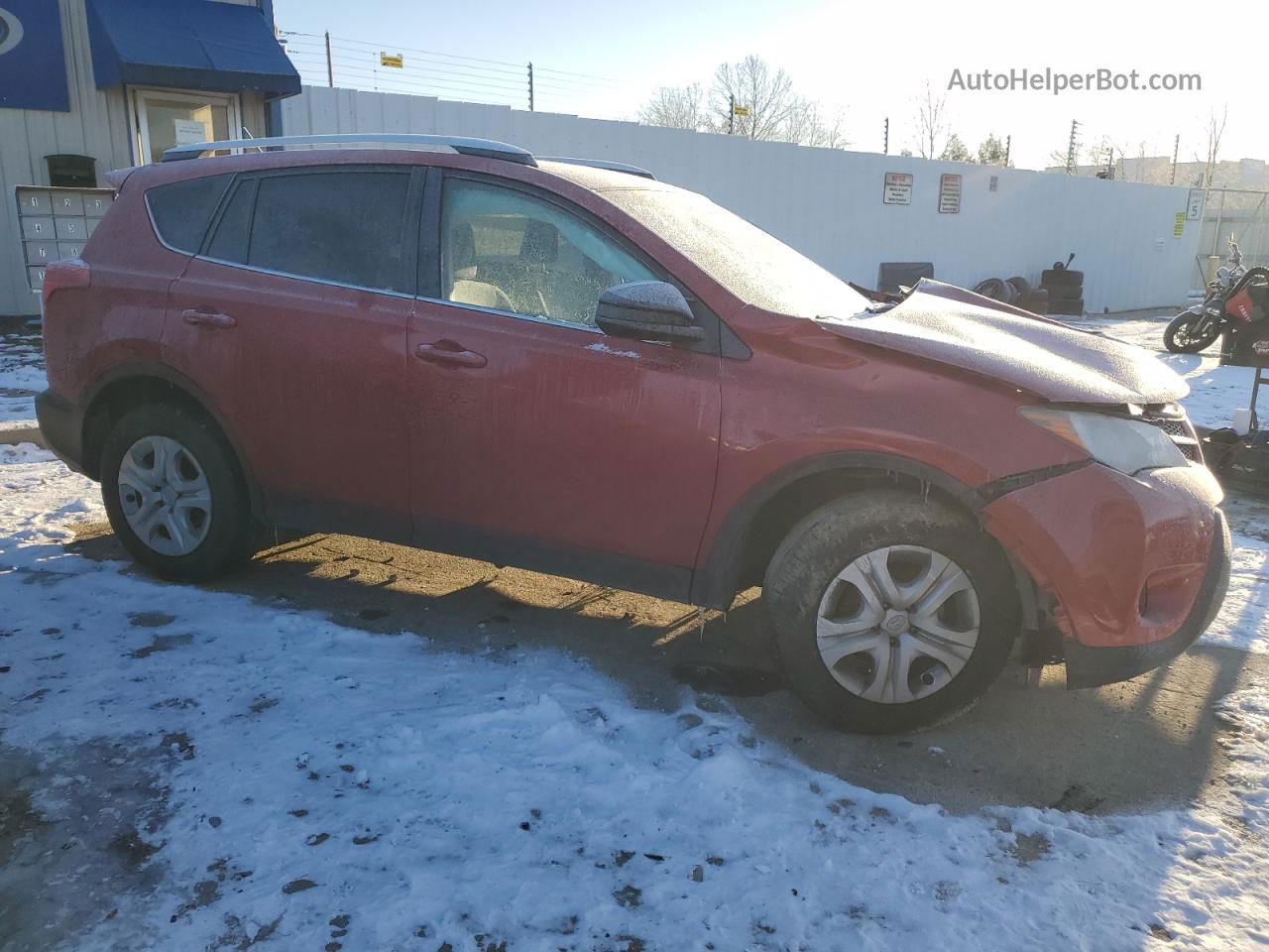 2015 Toyota Rav4 Le Red vin: 2T3BFREV7FW299703