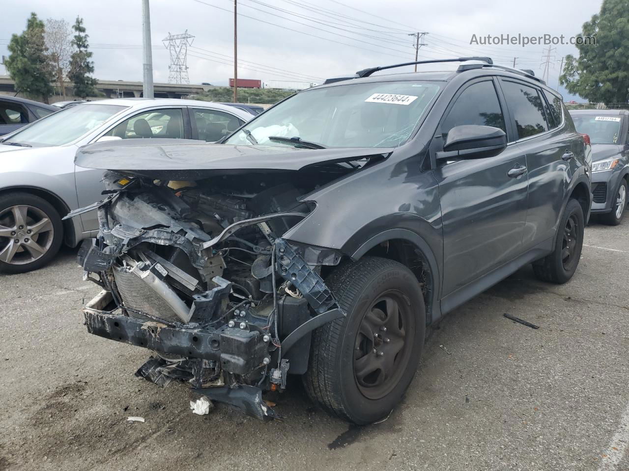 2015 Toyota Rav4 Le Gray vin: 2T3BFREV8FW277760