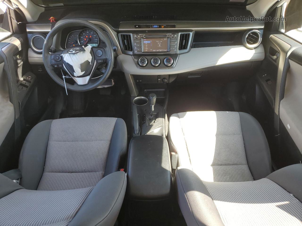 2015 Toyota Rav4 Le Белый vin: 2T3BFREVXFW346416