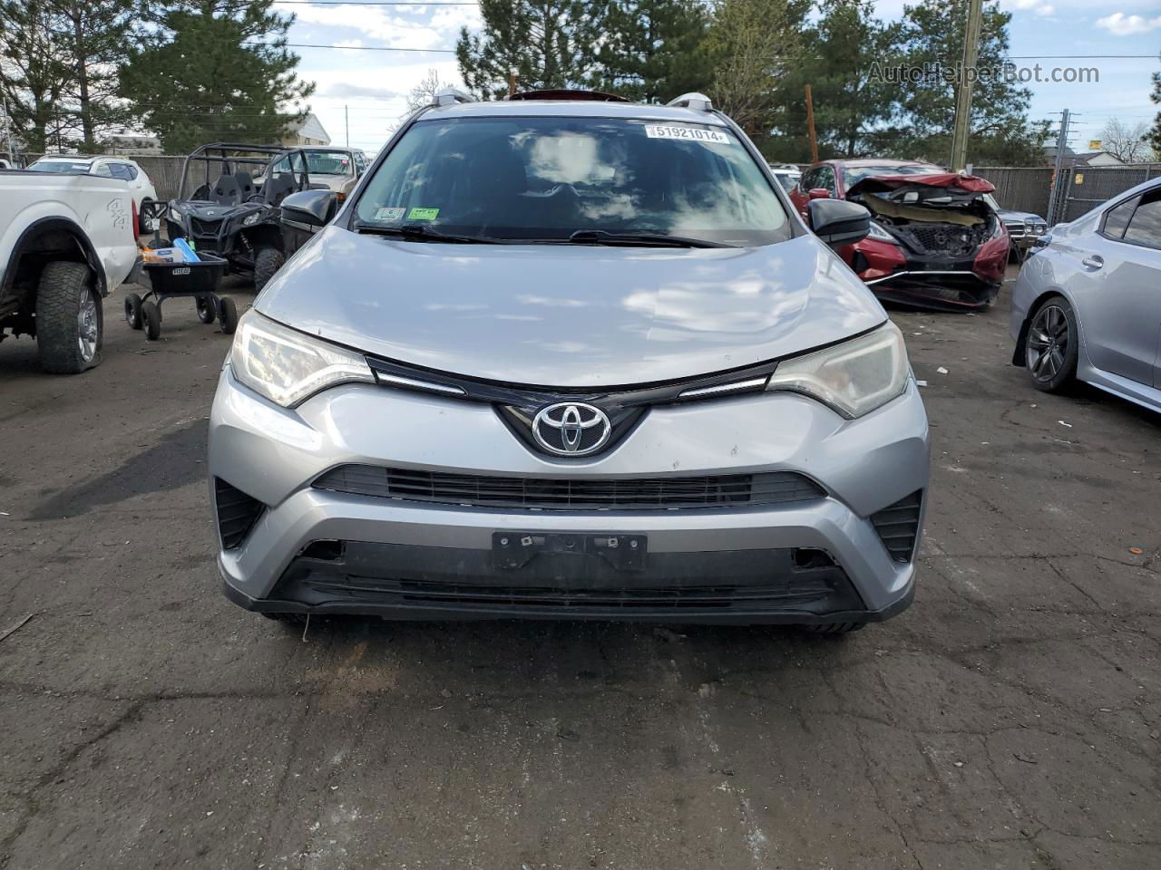 2016 Toyota Rav4 Le Gray vin: 2T3BFREVXGW526707