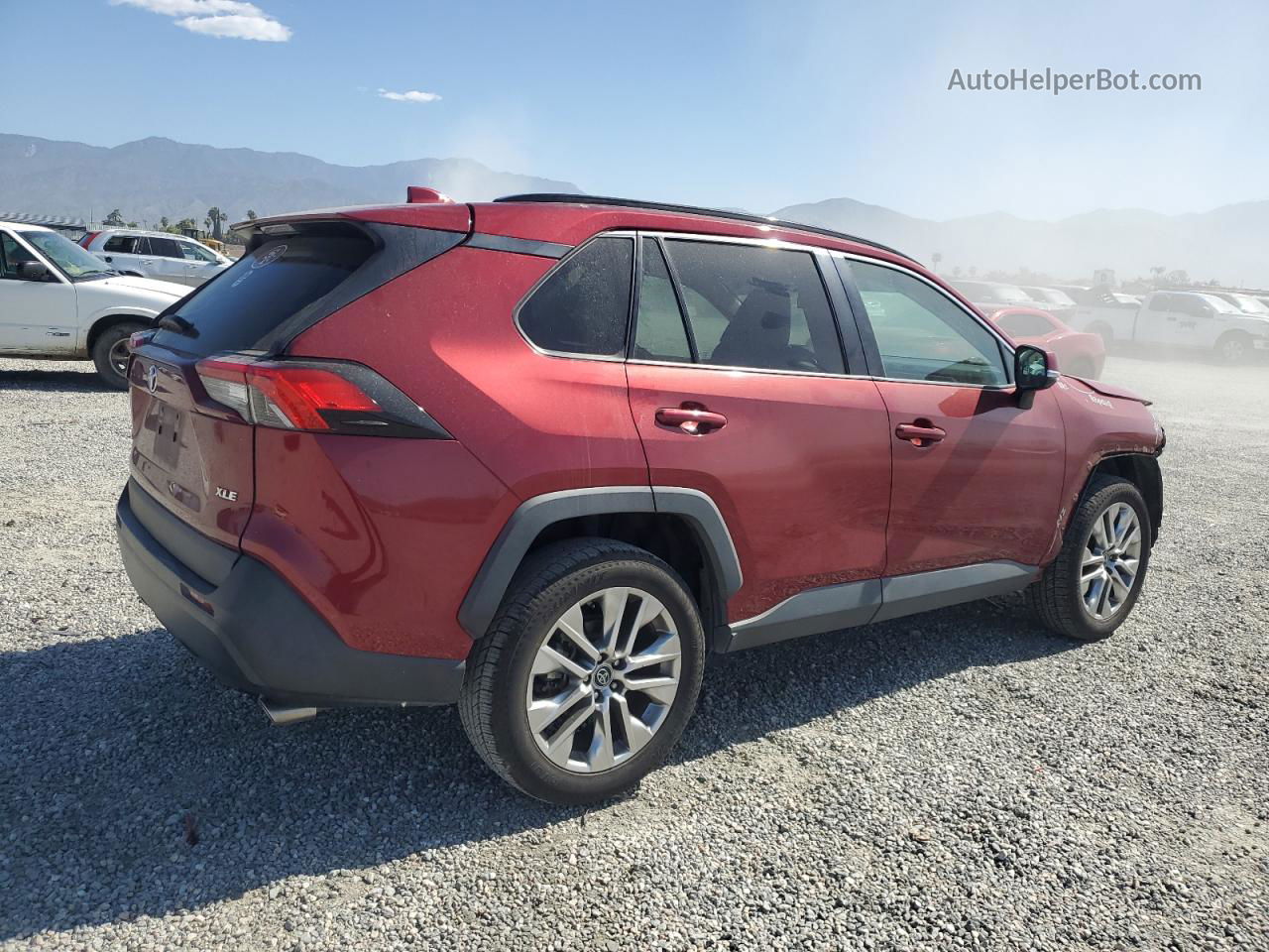 2019 Toyota Rav4 Xle Premium Burgundy vin: 2T3C1RFV5KW011320