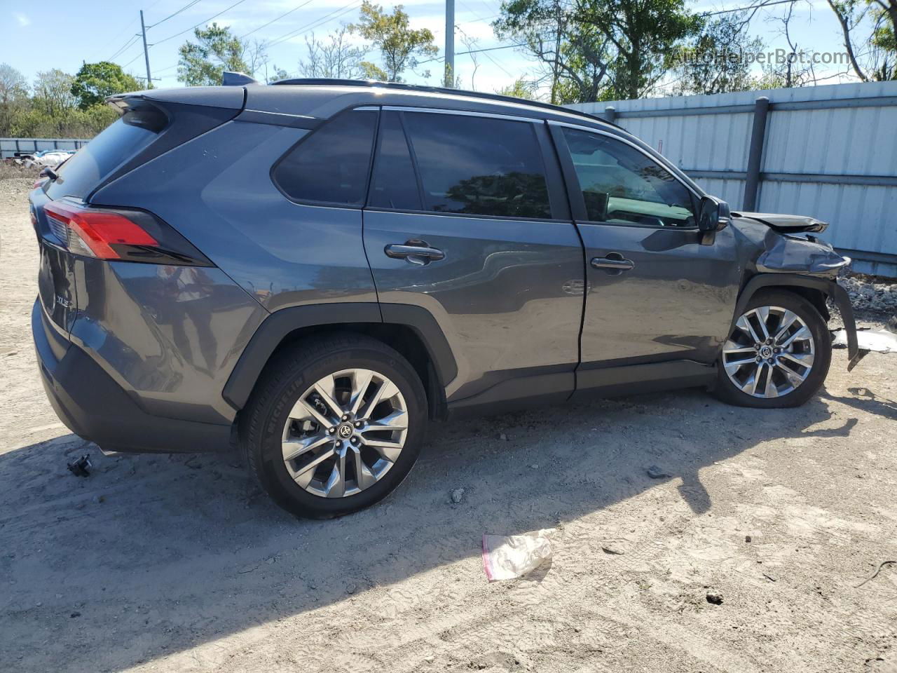 2021 Toyota Rav4 Xle Premium Gray vin: 2T3C1RFV6MC143877