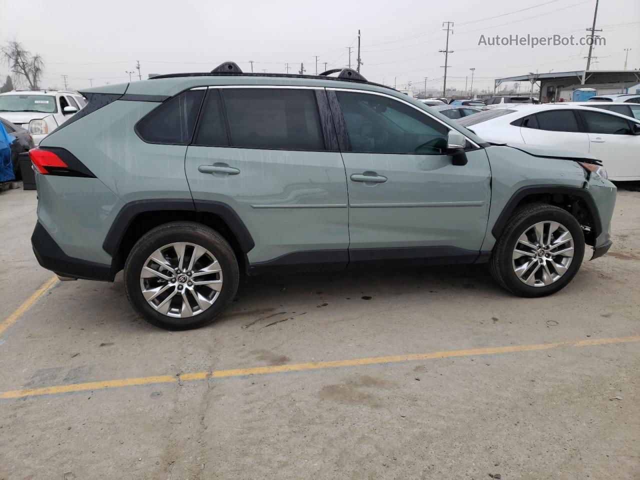 2021 Toyota Rav4 Xle Premium Green vin: 2T3C1RFVXMW138969