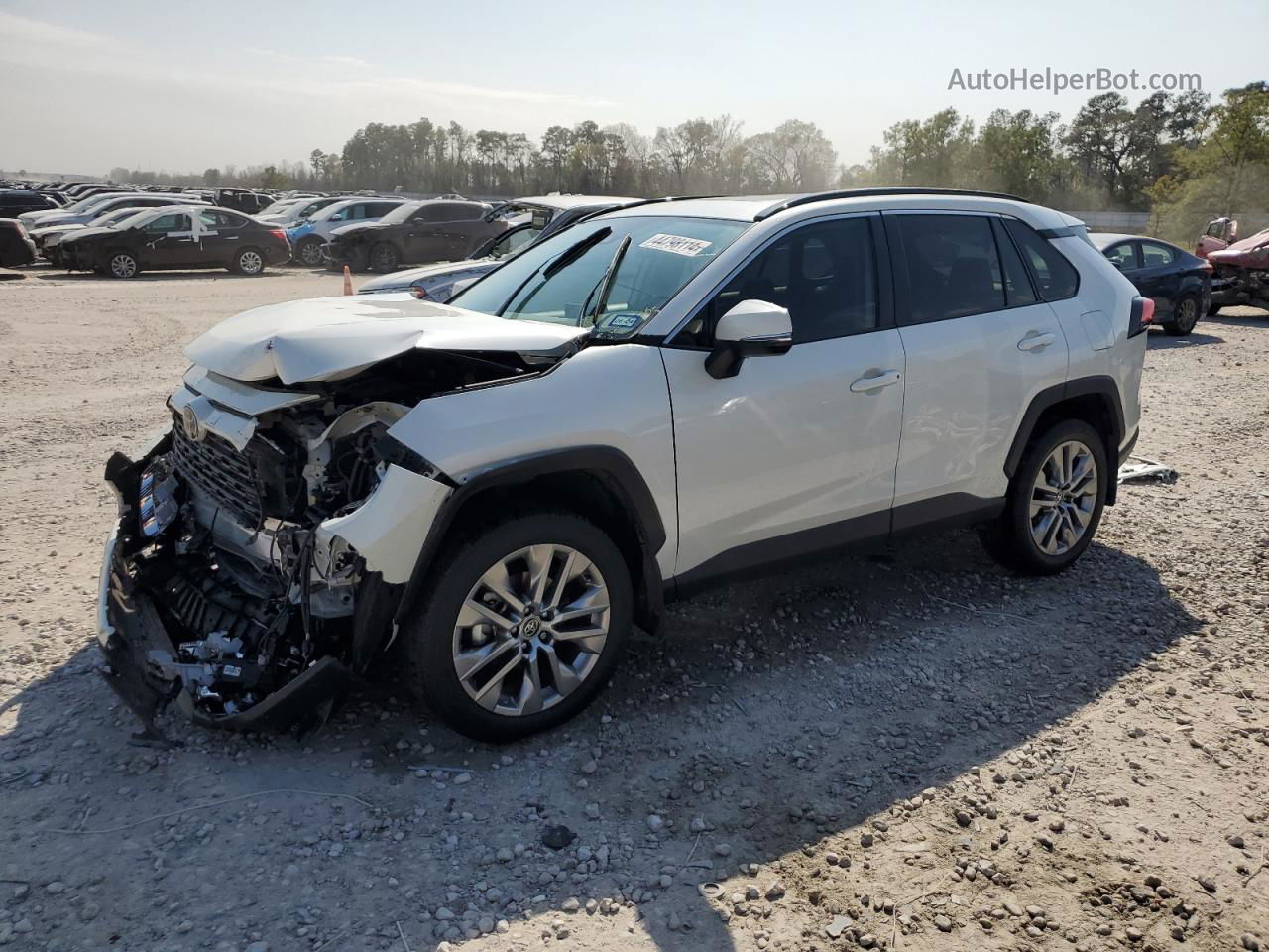 2021 Toyota Rav4 Xle Premium Белый vin: 2T3C1RFVXMW154220