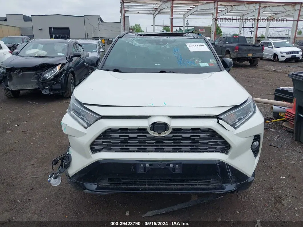 2021 Toyota Rav4 Xse Hybrid Белый vin: 2T3E6RFV3MW020322