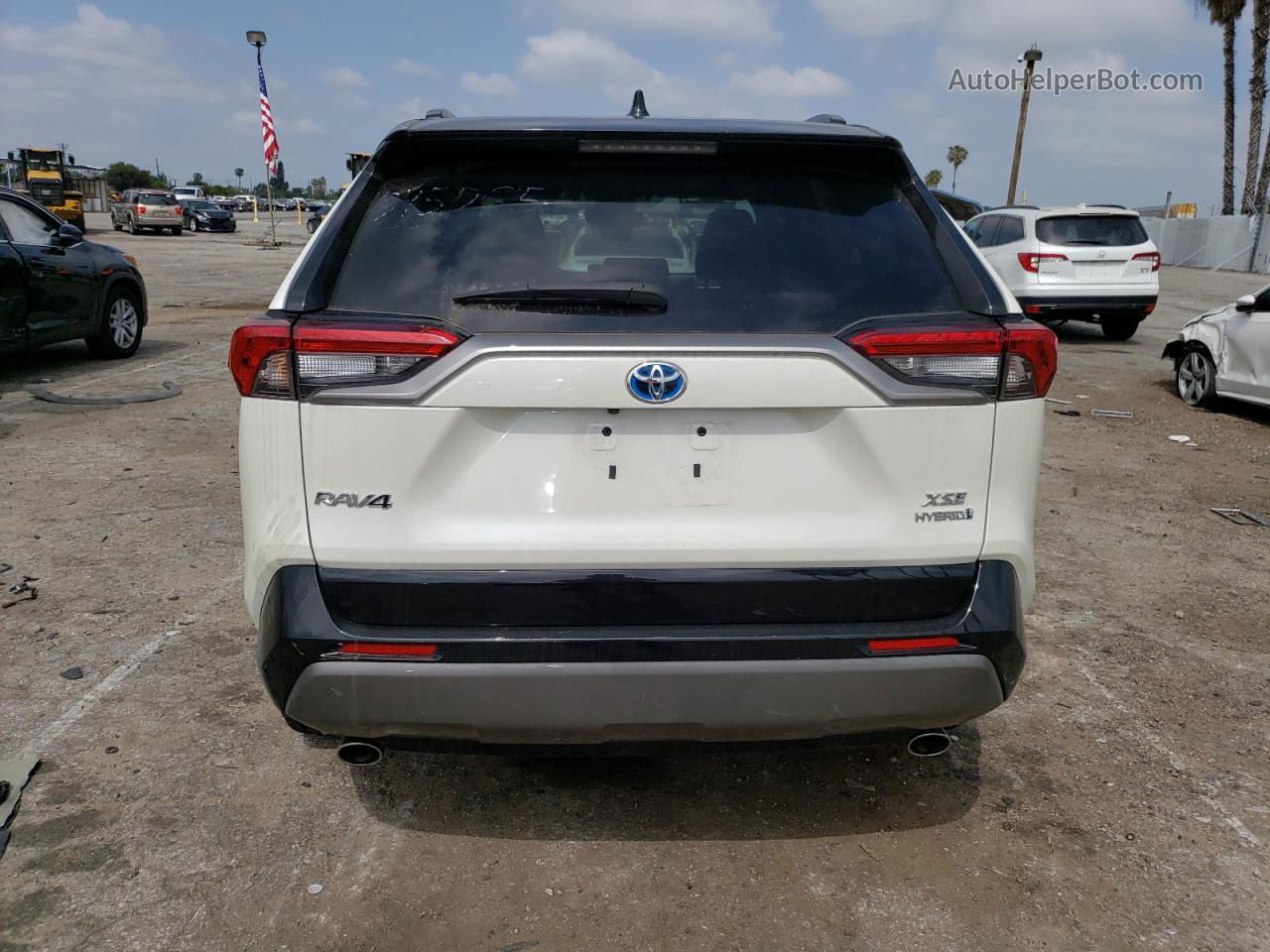 2021 Toyota Rav4 Xse White vin: 2T3E6RFV7MW017908