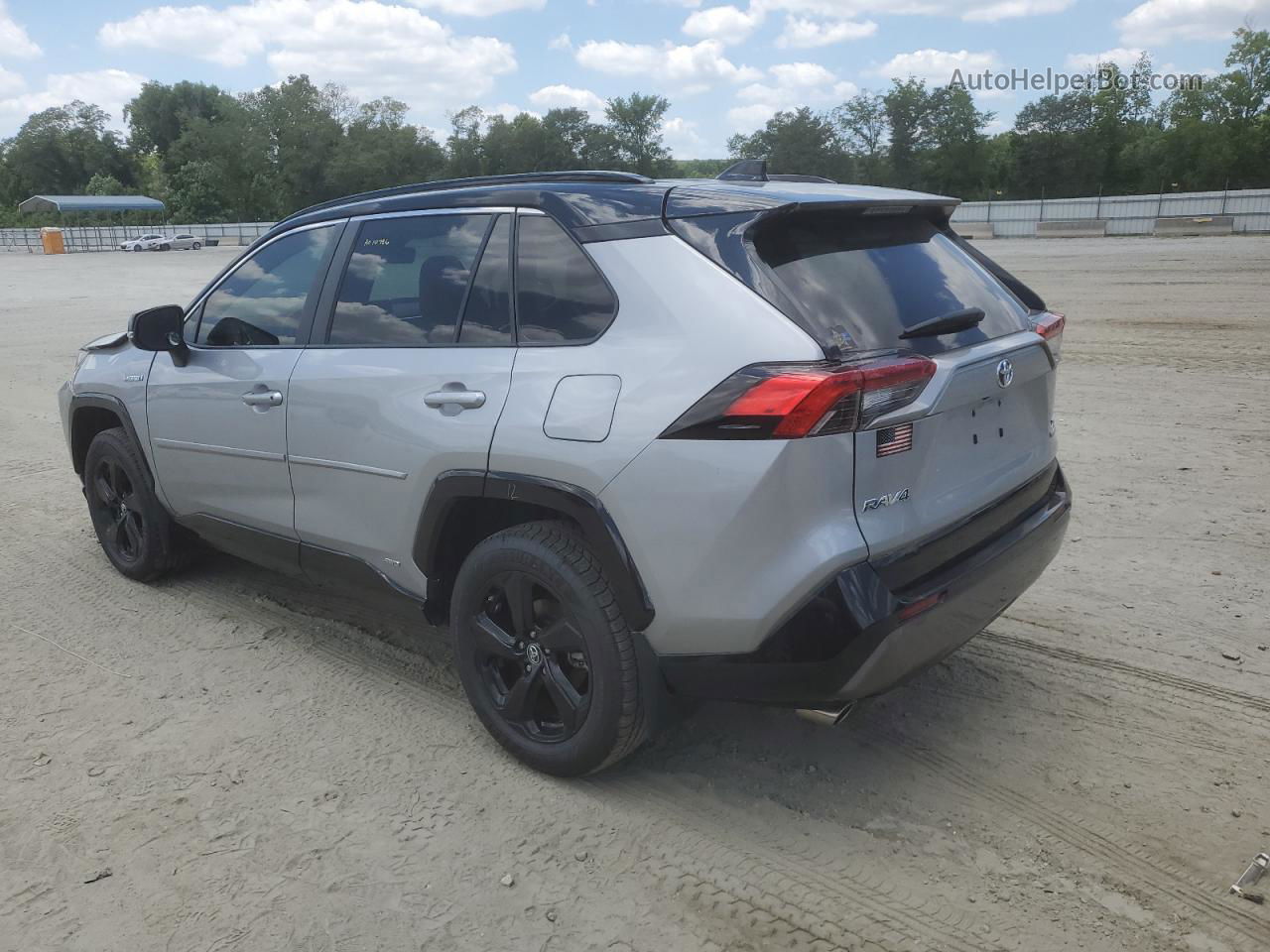 2019 Toyota Rav4 Xse Silver vin: 2T3EWRFV1KW036998