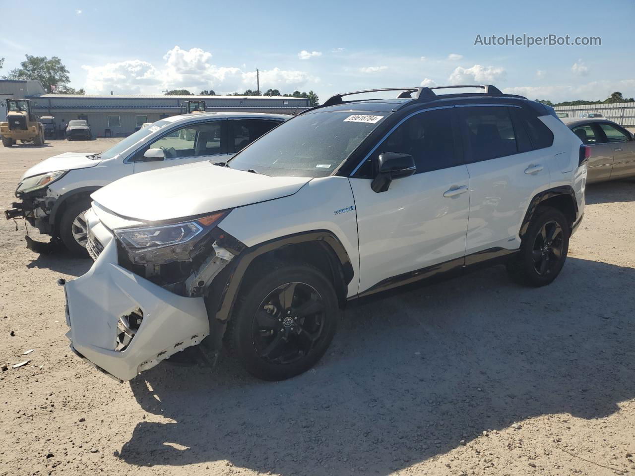 2019 Toyota Rav4 Xse White vin: 2T3EWRFV5KW040780