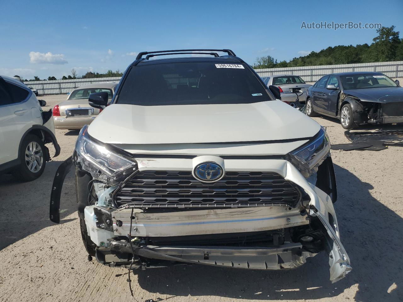 2019 Toyota Rav4 Xse White vin: 2T3EWRFV5KW040780