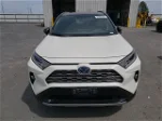 2020 Toyota Rav4 Xse White vin: 2T3EWRFV5LW053160