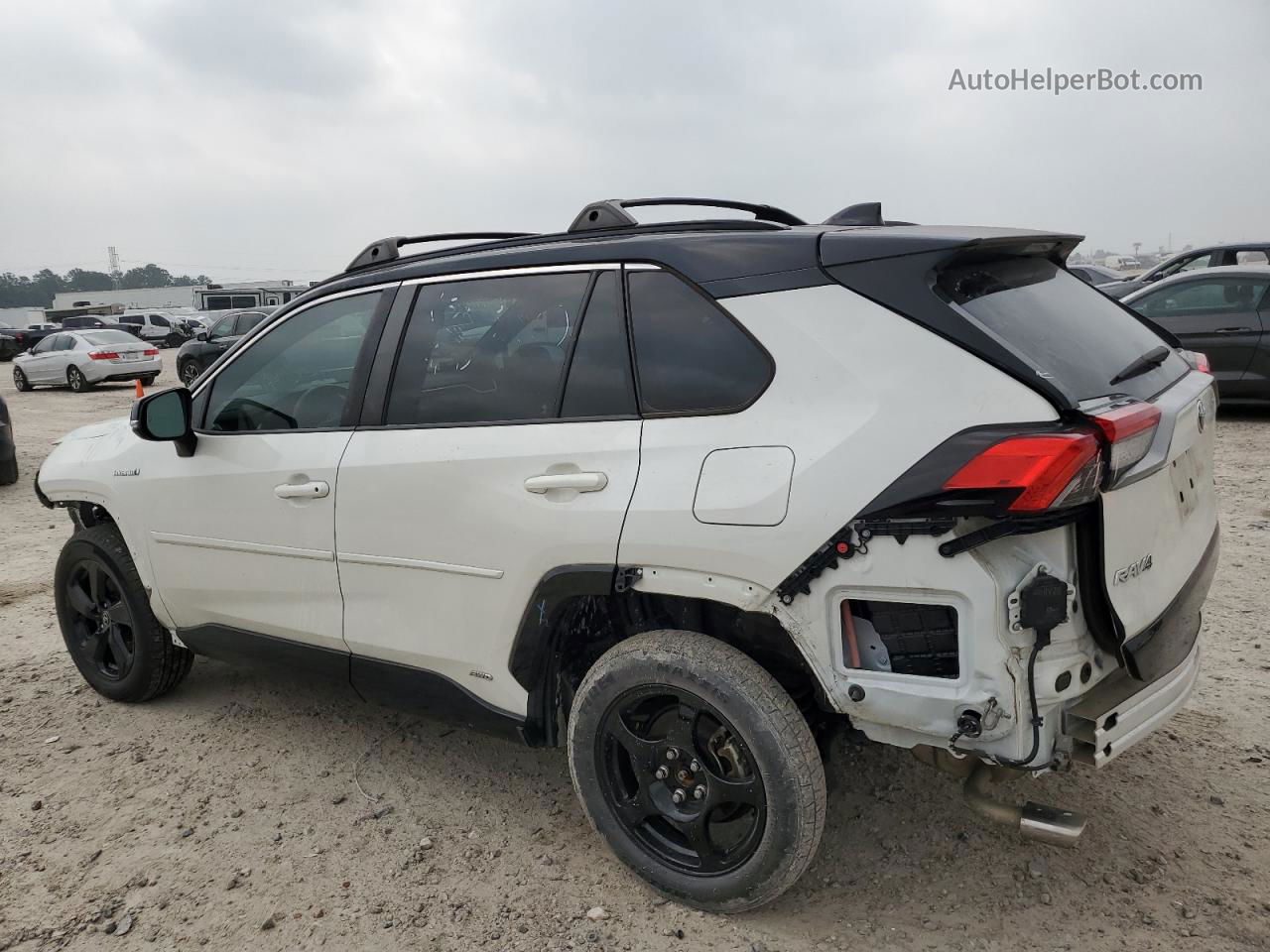 2020 Toyota Rav4 Xse White vin: 2T3EWRFV6LW064006