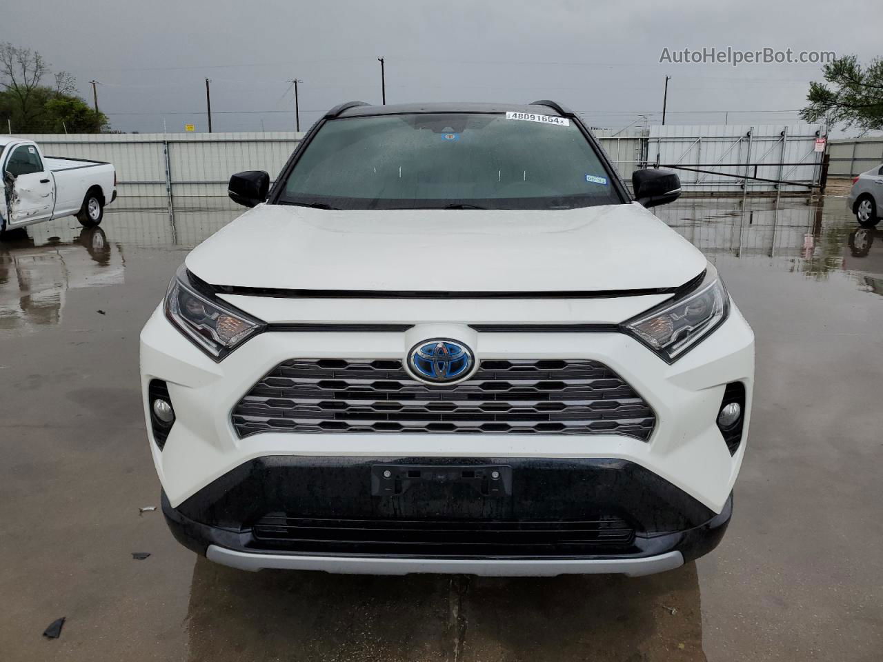 2019 Toyota Rav4 Xse White vin: 2T3EWRFV7KW045656