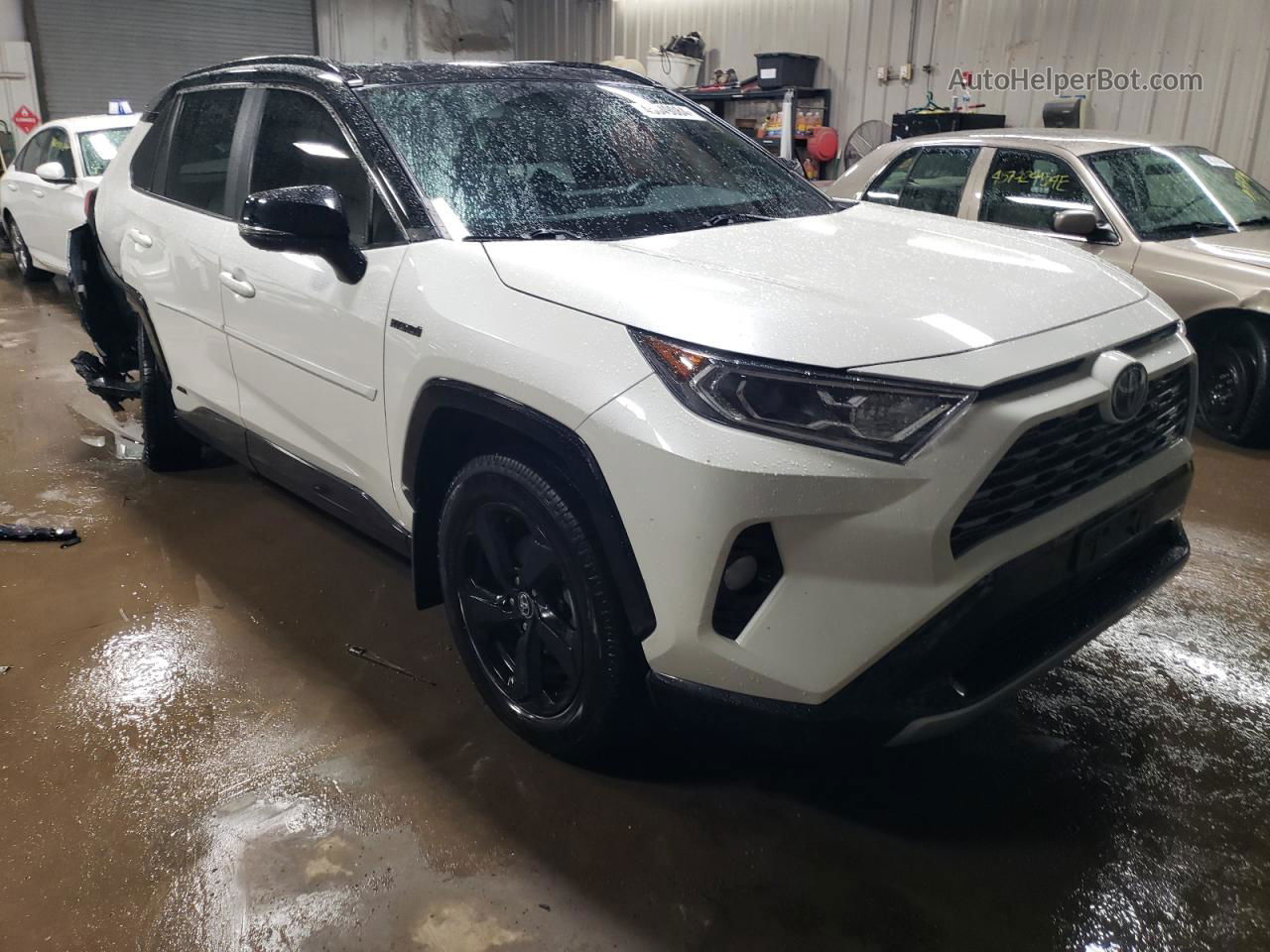 2020 Toyota Rav4 Xse White vin: 2T3EWRFV8LW054920