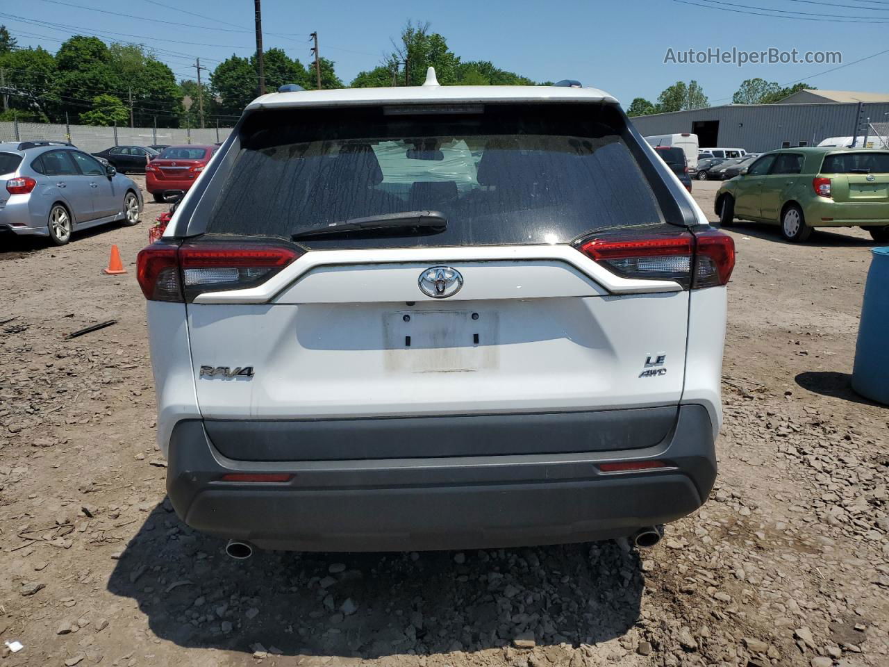 2019 Toyota Rav4 Le White vin: 2T3F1RFV6KC036788