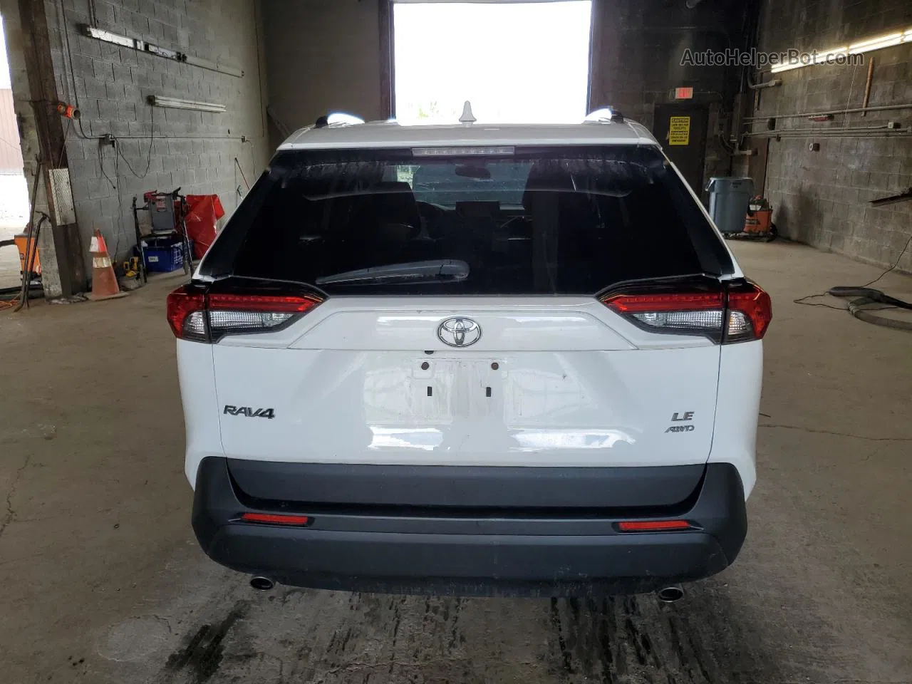 2021 Toyota Rav4 Le White vin: 2T3F1RFV6MC192963