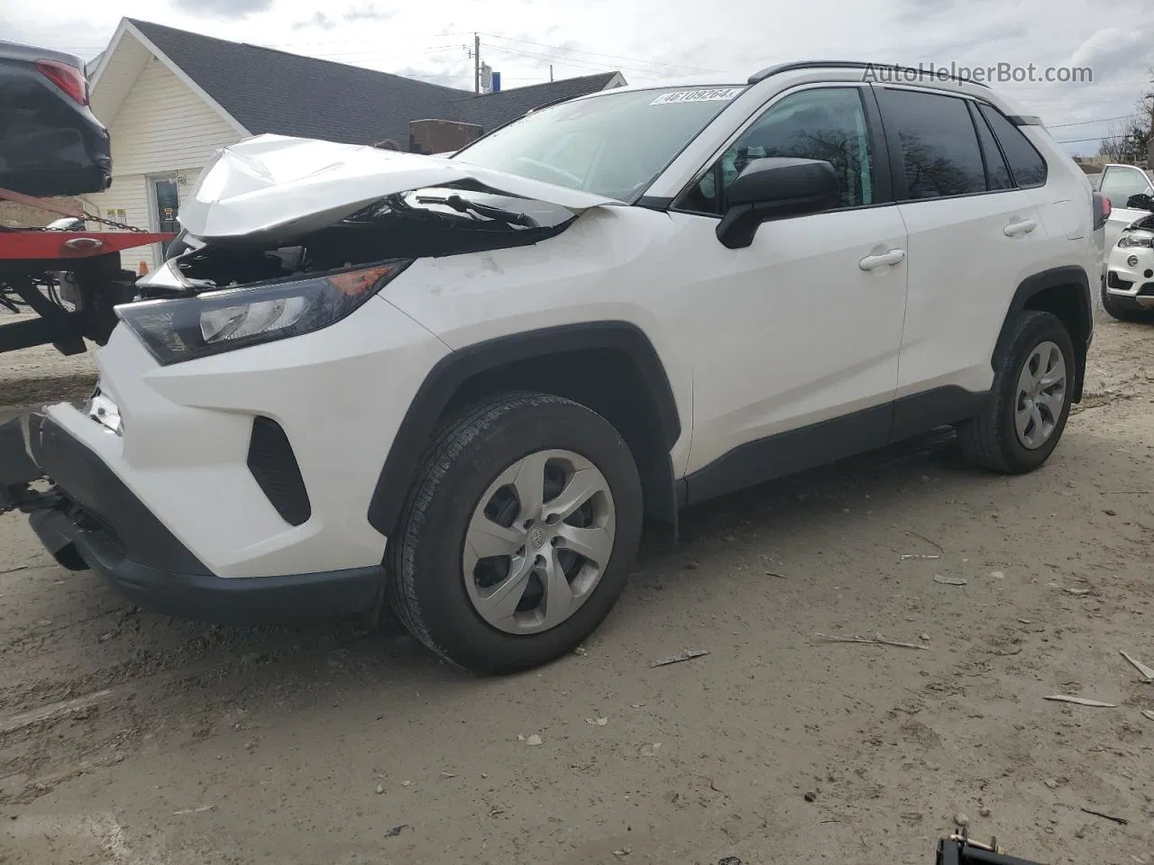 2021 Toyota Rav4 Le White vin: 2T3F1RFV7MC178778